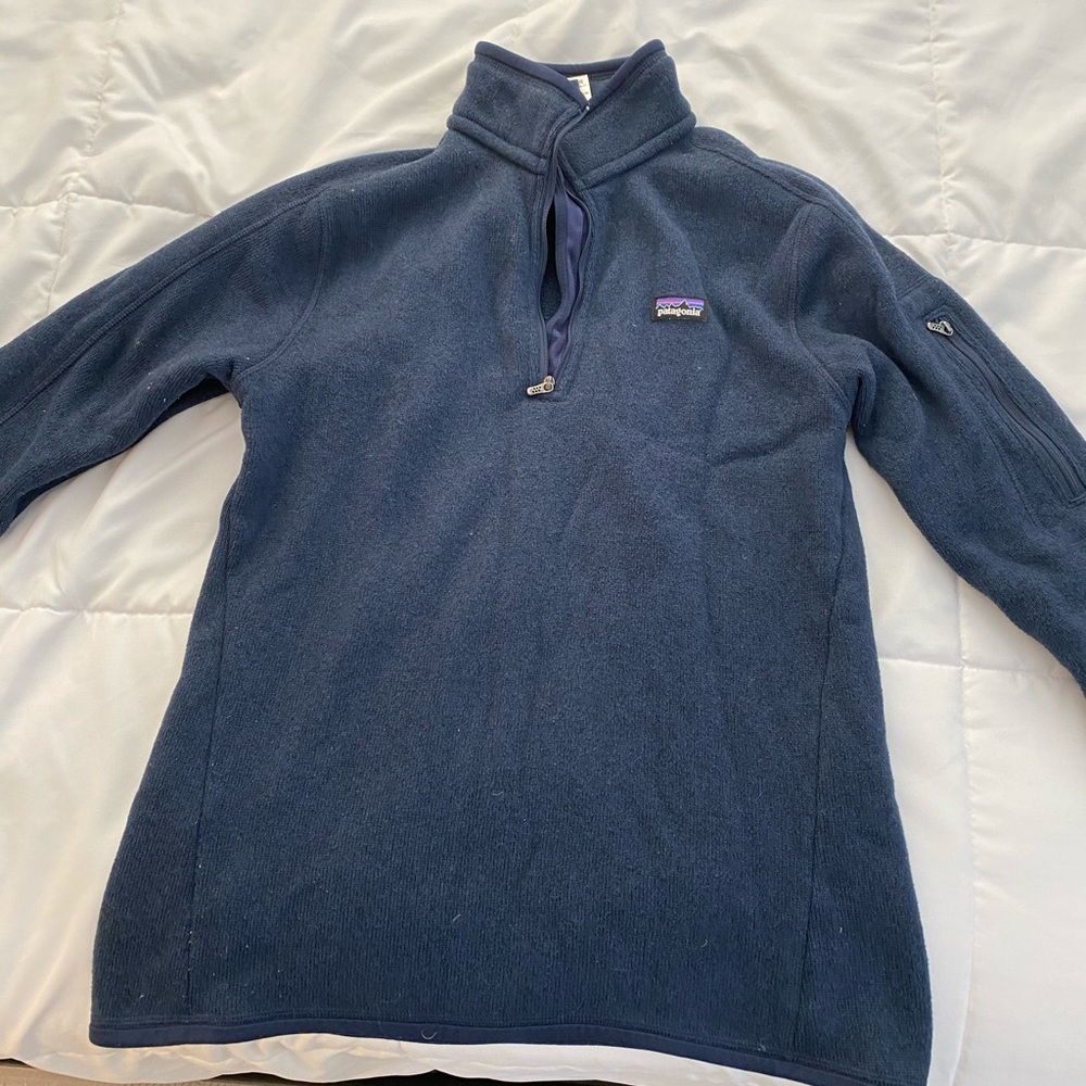 Navy blue Patagonia quarter zip better sweater